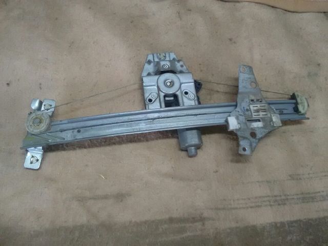 bontott TOYOTA AVENSIS T22 Jobb első Ablakemelő Szerkezet (Elektromos)