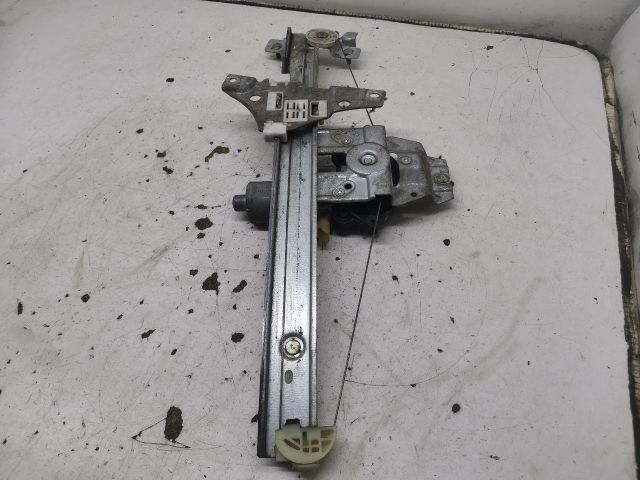 bontott TOYOTA AVENSIS T22 Jobb első Ablakemelő Szerkezet (Elektromos)