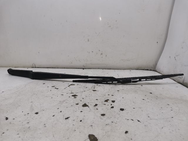 bontott TOYOTA AVENSIS T22 Jobb első Ablaktörlő Kar