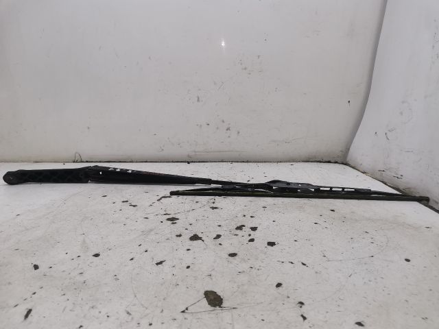 bontott TOYOTA AVENSIS T22 Jobb első Ablaktörlő Kar