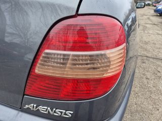 bontott TOYOTA AVENSIS T22 Jobb első Ajtó (Részeivel)