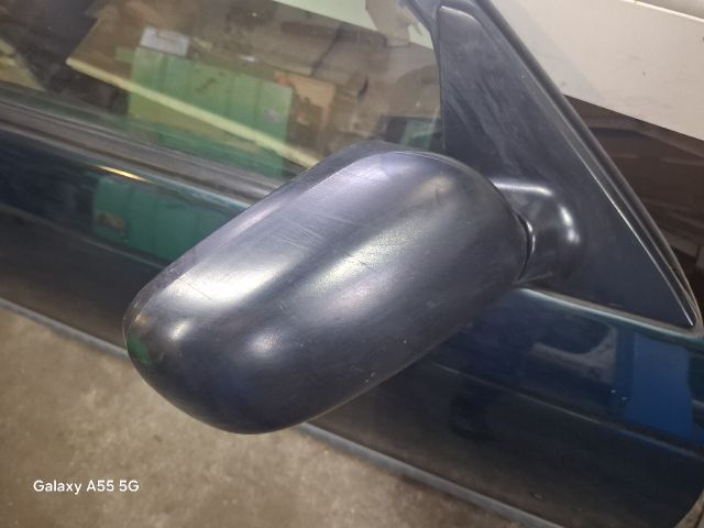 bontott TOYOTA AVENSIS T22 Jobb első Ajtó (Részeivel)