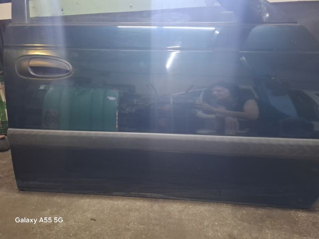 bontott TOYOTA AVENSIS T22 Jobb első Ajtó (Részeivel)