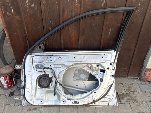 bontott TOYOTA AVENSIS T22 Jobb első Ajtó (Üres lemez)