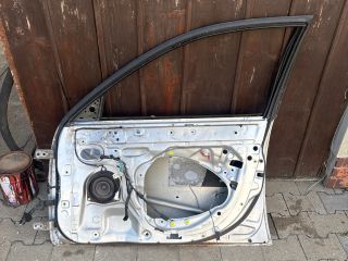 bontott TOYOTA AVENSIS T22 Jobb első Ajtó (Üres lemez)