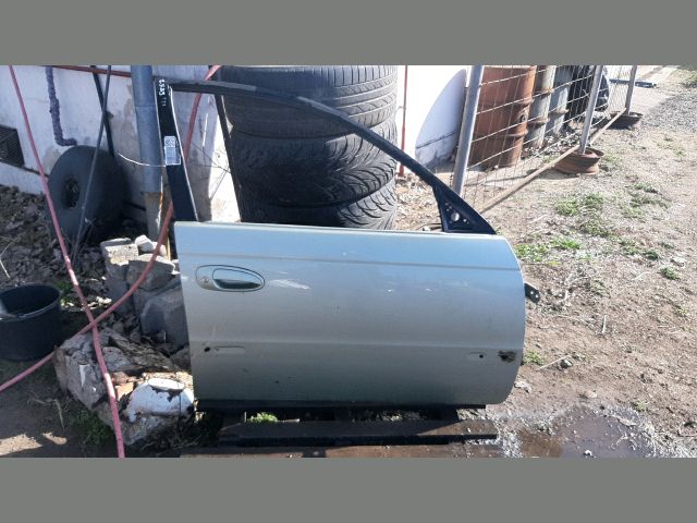 bontott TOYOTA AVENSIS T22 Jobb első Ajtó (Üres lemez)