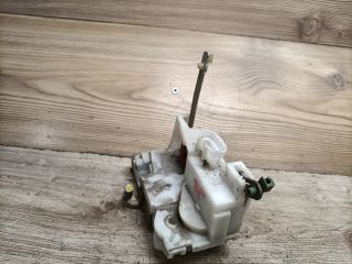 bontott TOYOTA AVENSIS T22 Jobb hátsó Ajtózár