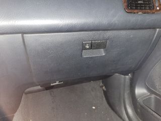 bontott TOYOTA AVENSIS T22 Jobb hátsó Fixüveg (Ajtóban)