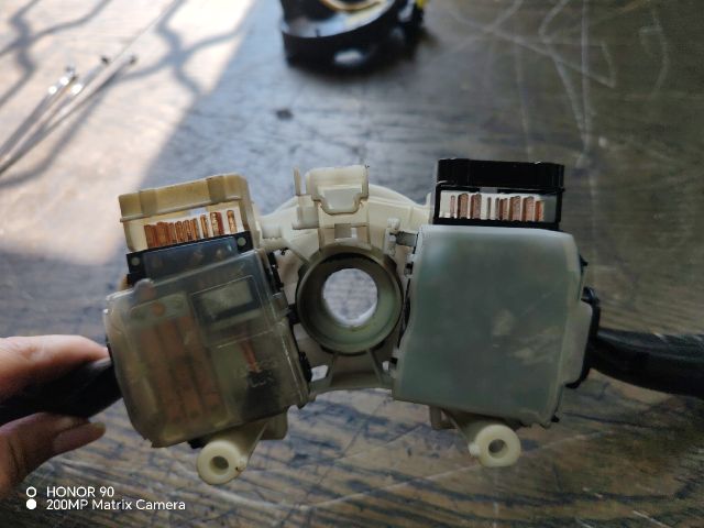 bontott TOYOTA AVENSIS T22 Komplett Kormánykapcsoló (Bajuszkapcsoló)