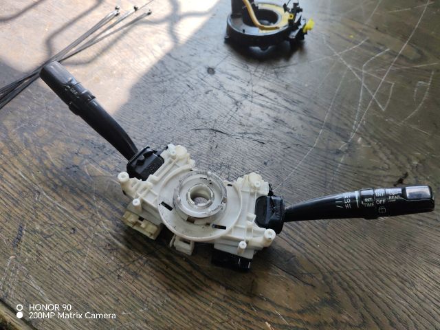 bontott TOYOTA AVENSIS T22 Komplett Kormánykapcsoló (Bajuszkapcsoló)