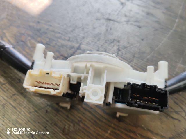 bontott TOYOTA AVENSIS T22 Komplett Kormánykapcsoló (Bajuszkapcsoló)