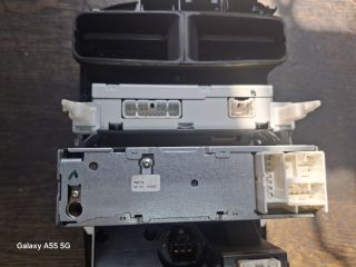 bontott TOYOTA AVENSIS T22 Középkonzol Vezérlő Panel