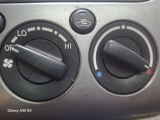 bontott TOYOTA AVENSIS T22 Középkonzol Vezérlő Panel