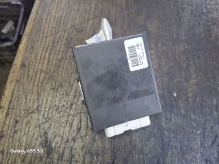 bontott TOYOTA AVENSIS T22 Központizár Elektronika