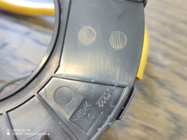 bontott TOYOTA AVENSIS T22 Légzsák Átvezető Szalagkábel