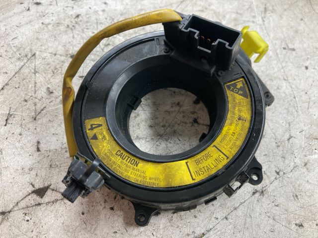 bontott TOYOTA AVENSIS T22 Légzsák Átvezető Szalagkábel