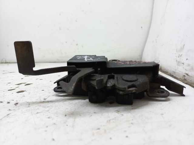 bontott TOYOTA AVENSIS T22 Motorháztető Zárszerkezet