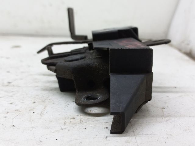 bontott TOYOTA AVENSIS T22 Motorháztető Zárszerkezet