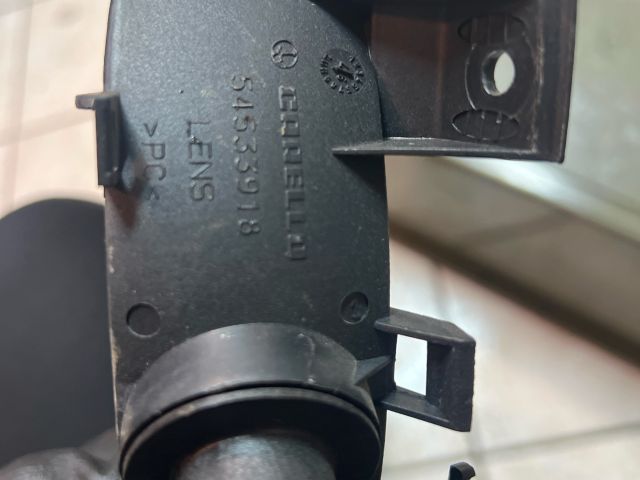 bontott TOYOTA AVENSIS T22 Pótféklámpa