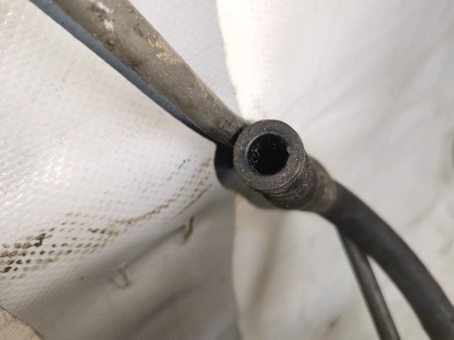 bontott TOYOTA AVENSIS T22 Szervó Olajhűtő