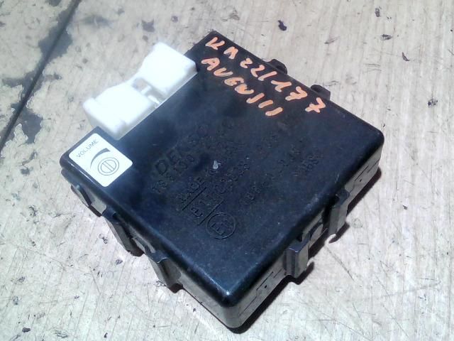 bontott TOYOTA AVENSIS T22 Tolatóradar Elektronika