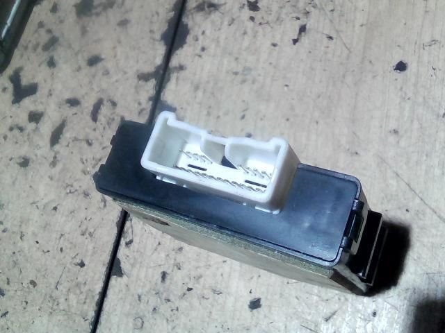 bontott TOYOTA AVENSIS T22 Tolatóradar Elektronika