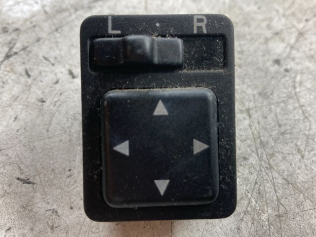 bontott TOYOTA AVENSIS T22 Tükör Kapcsoló