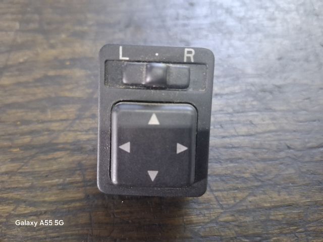 bontott TOYOTA AVENSIS T22 Tükör Kapcsoló