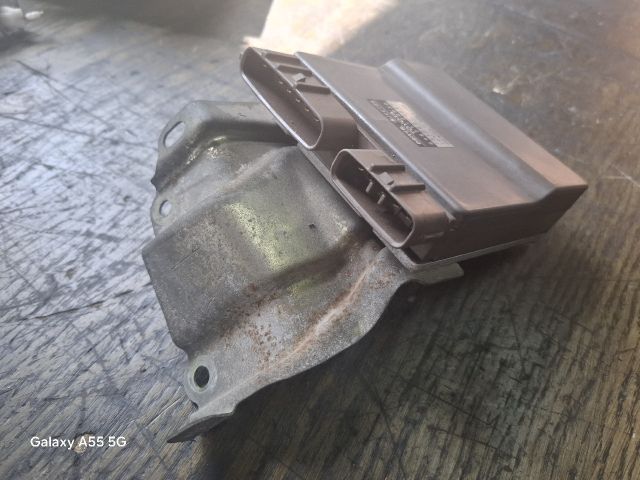 bontott TOYOTA AVENSIS T22 Üzemanyag Befecskendező Vezérlő