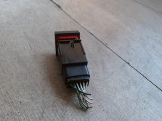 bontott TOYOTA AVENSIS T22 Vészvillogó Kapcsoló