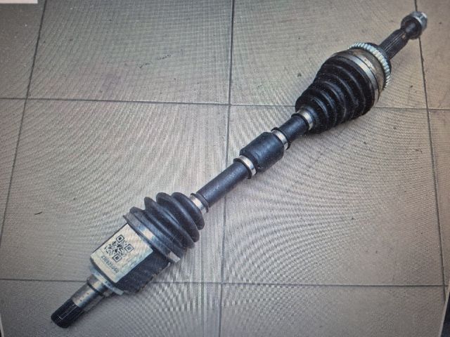 bontott TOYOTA AVENSIS T25 Bal Féltengely