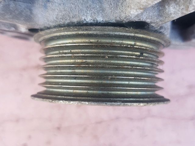 bontott TOYOTA AVENSIS T25 Generátor