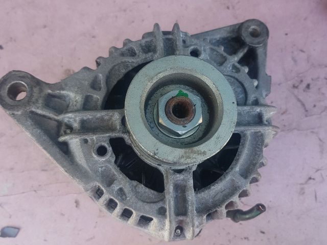 bontott TOYOTA AVENSIS T25 Generátor