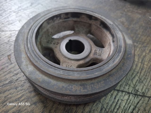 bontott TOYOTA AVENSIS T25 Főtengely Szíjtárcsa