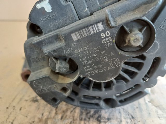 bontott TOYOTA AVENSIS T25 Generátor