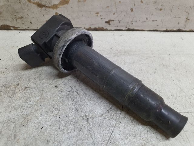 bontott TOYOTA AVENSIS T25 Gyújtótrafó