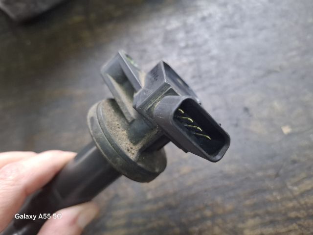 bontott TOYOTA AVENSIS T25 Gyújtótrafó