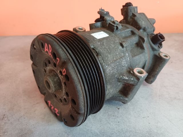 bontott TOYOTA AVENSIS T25 Klímakompresszor
