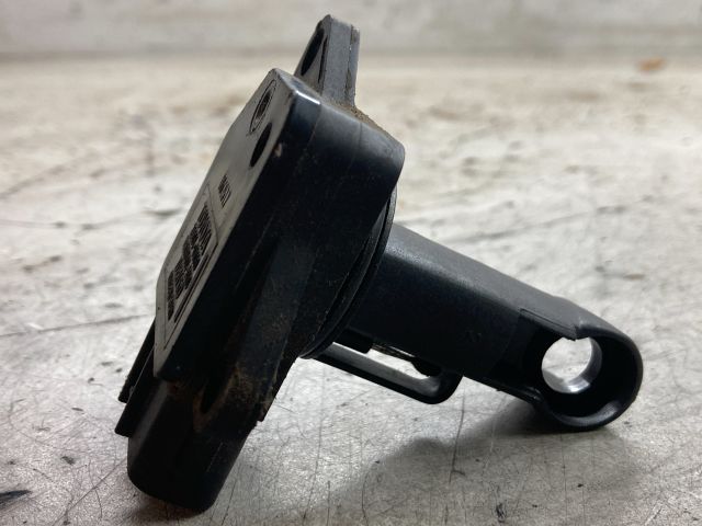 bontott TOYOTA AVENSIS T25 Légtömegmérő