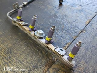 bontott TOYOTA AVENSIS T25 Porlasztó Sor / Híd