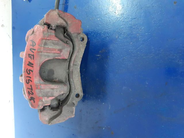 bontott TOYOTA AVENSIS T25 Bal első Féknyereg Munkahengerrel