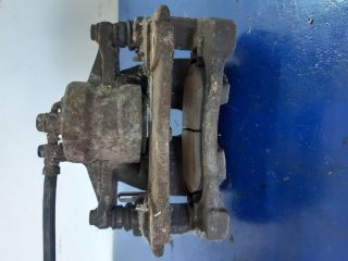 bontott TOYOTA AVENSIS T25 Bal első Féknyereg Munkahengerrel