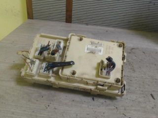 bontott TOYOTA AVENSIS T25 Biztosítéktábla Motortér