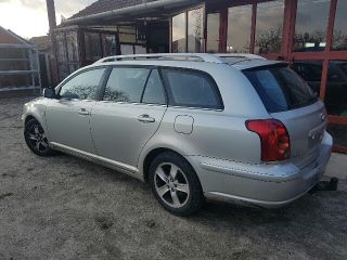 bontott TOYOTA AVENSIS T25 Bal első Gólyaláb (Lengécsillapító, Rugó)