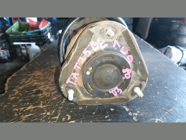 bontott TOYOTA AVENSIS T25 Bal első Gólyaláb (Lengécsillapító, Rugó)