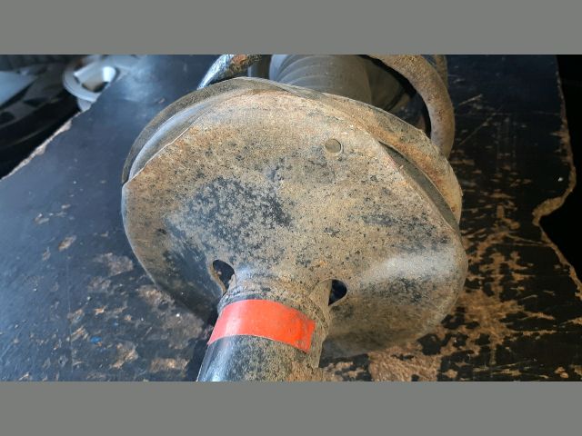 bontott TOYOTA AVENSIS T25 Bal első Gólyaláb (Lengécsillapító, Rugó)