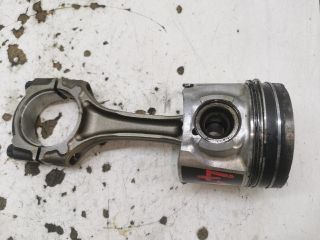 bontott TOYOTA AVENSIS T25 Dugattyú és Hajtókar