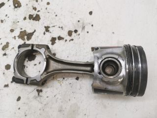 bontott TOYOTA AVENSIS T25 Dugattyú és Hajtókar