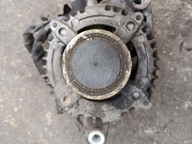 bontott TOYOTA AVENSIS T25 Generátor