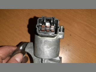 bontott TOYOTA AVENSIS T25 Gyújtáskapcsoló